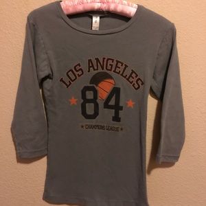 Gray 3/4 sleeve girls athletic t-shirt